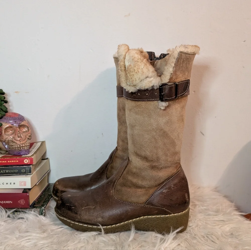 Vintage Sheepskin Shearling Leather Suede Boots - Maxine Canada
